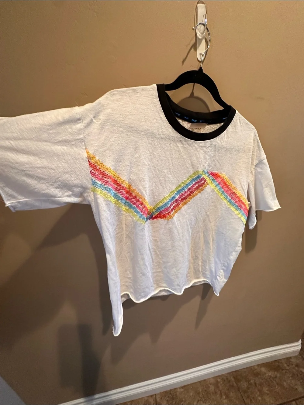 Disney Parks EPCOT Tomorrowland Retro Rainbow Crop Ringer Tee Top M